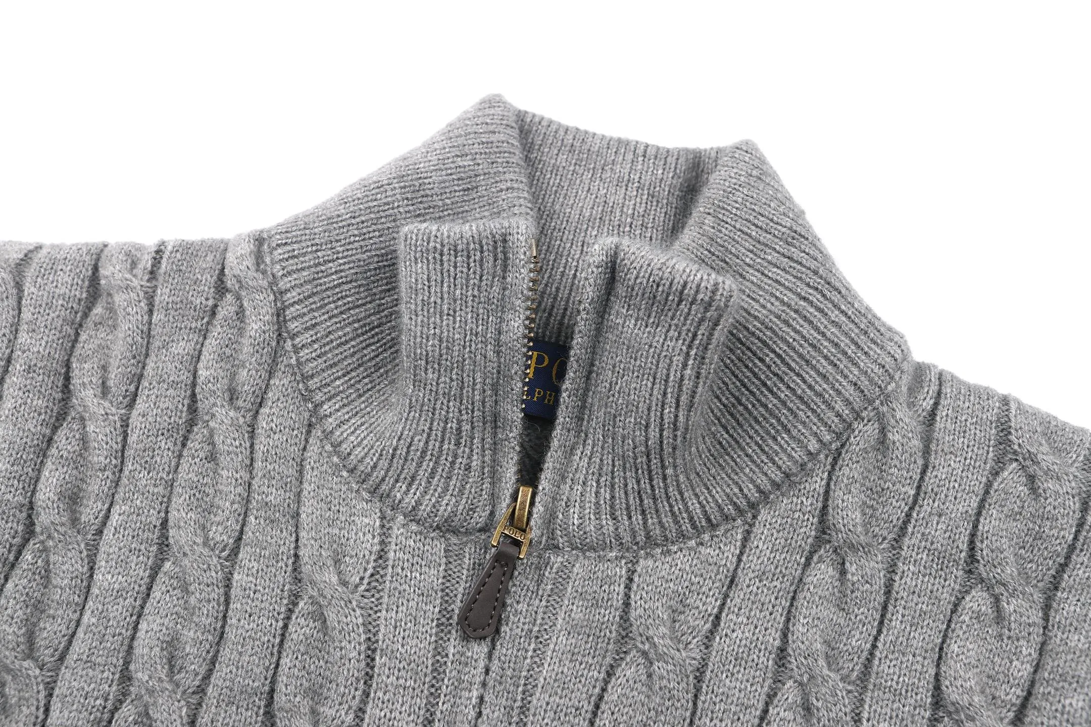 zp version [exclusive supply] Ralph Lauren 23FW embroidered logo thick twist knitted sweater. Authentic purchased and developed 100% cotton rough twist wool. Used Japanese imported (Shima Seiki) 7-knitting machine. Imported embroidery. Wool enzyme washing. Fitted version. Size: S M L